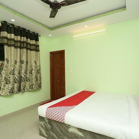 Oyo 18597 Satyam Hotel Meerut Exterior photo