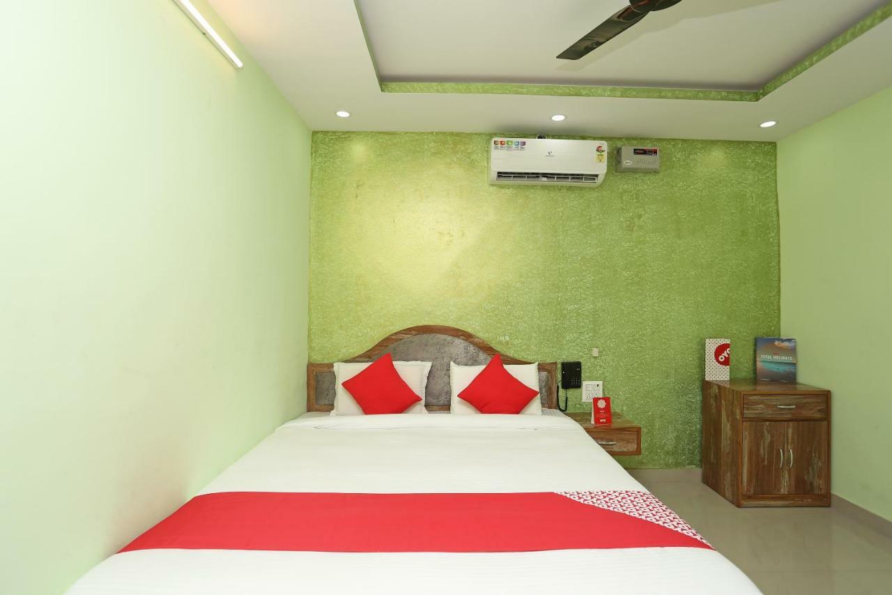 Oyo 18597 Satyam Hotel Meerut Exterior photo