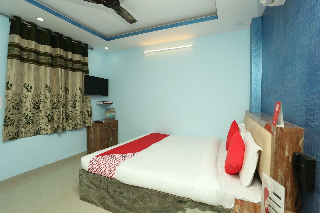 Oyo 18597 Satyam Hotel Meerut Exterior photo